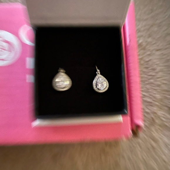 IZZY 18K WHITE GOLD TEARDROPCZ HALO DROP EARRINGS - Picture 2 of 6